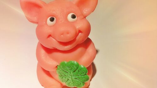 Unusual New Year's Traditions - marzipan pig in germany