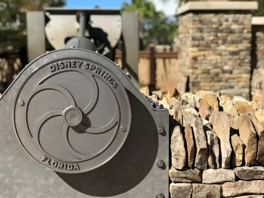 Best free things at Disney Springs in 2019: water play for kids