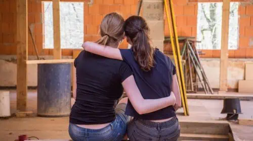 Memorable Things To Do Before Your Bestie Moves Away