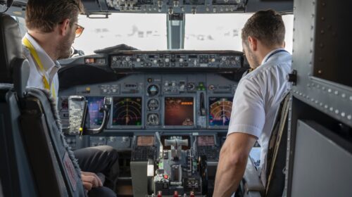 best travel jobs in 2023 - pilot