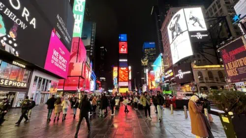 Things to do across the states - OYO Times Square - literally in times square Must-See Manhattan: Visiting The Best Of The Big Apple