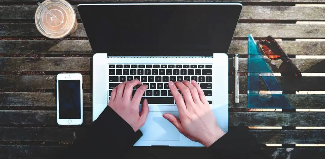 How to Keep Your Business Running While You Travel