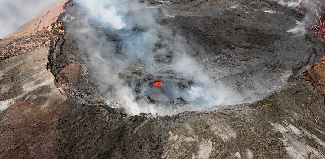 Best Volcanic Destinations Around the World - kilauea hawaii