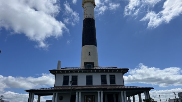 Top 10 Spots on the Atlantic City Boardwalk - Absecon lighthouse