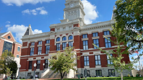 Things to Do in Clarksville, Tennessee - government building