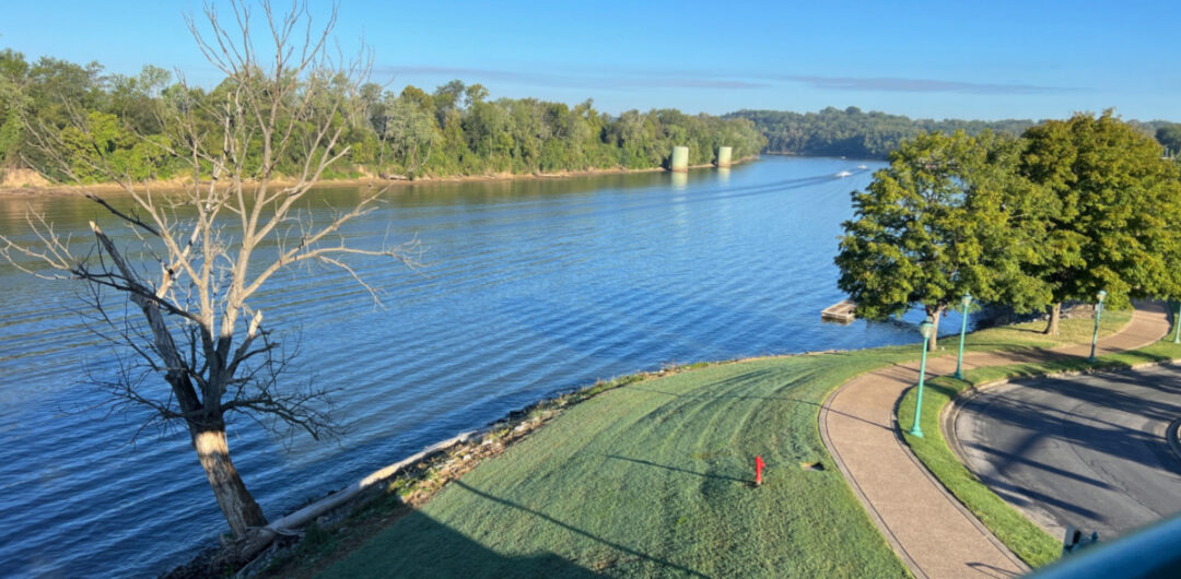 Things to Do in Clarksville, Tennessee - Cumberland riverwalk morning