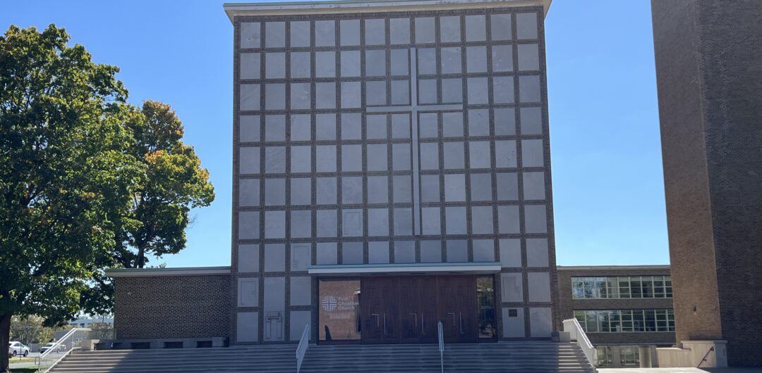 Columbus Indiana Modern Architecture - First Christian Church (1942)