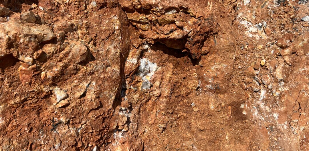 Crystal Mining Avant Mining Fisher Mountain - quartz crystals in clay