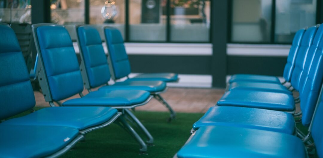 Best US Airports for stress-free travel airport seating