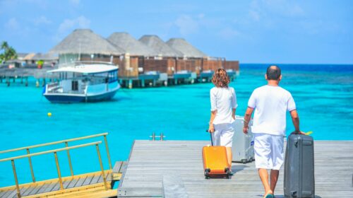maintain beauty regime while traveling - - pack the right suitcase How You Can Travel Comfortably Without Giving Up the Outdoor Experience