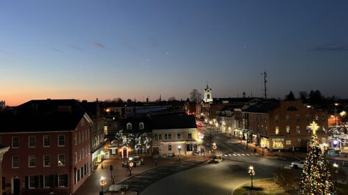 christmas in gettysburg at night