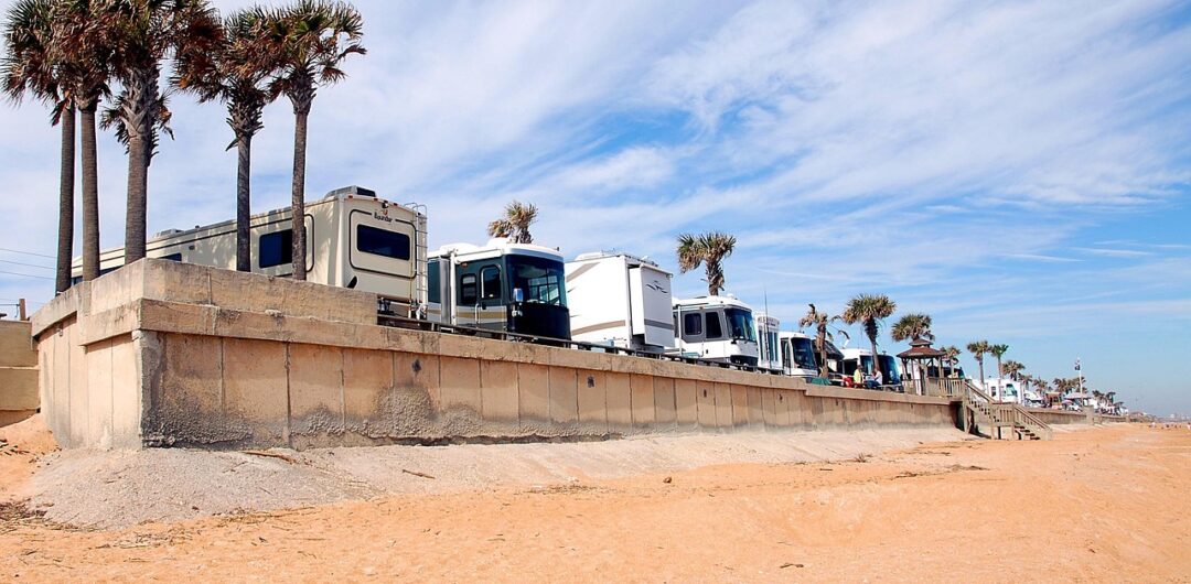 Could the RV Life Be Right for You - Multiple RVs at a Beach

How to Choose an RV Park For Long-Term Stays