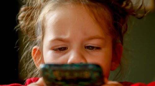 Online Card Games Five Benefits You Need to Know About - Child Playing on Phone Fun Activities for Theme Park Downtime and Waiting in Lines How Can You Plan Travel without Falling for Viral Tourist Traps? How Digital Entertainment Is Reshaping the Modern Staycation Experience