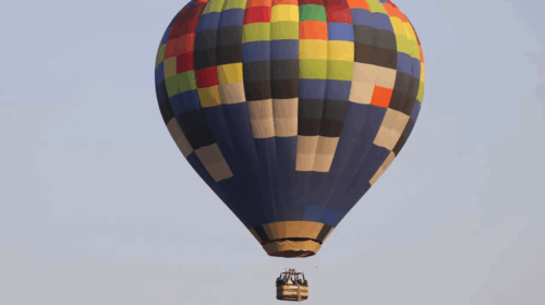 How to Create a Romantic Getaway for Two - Hot Air Balloon