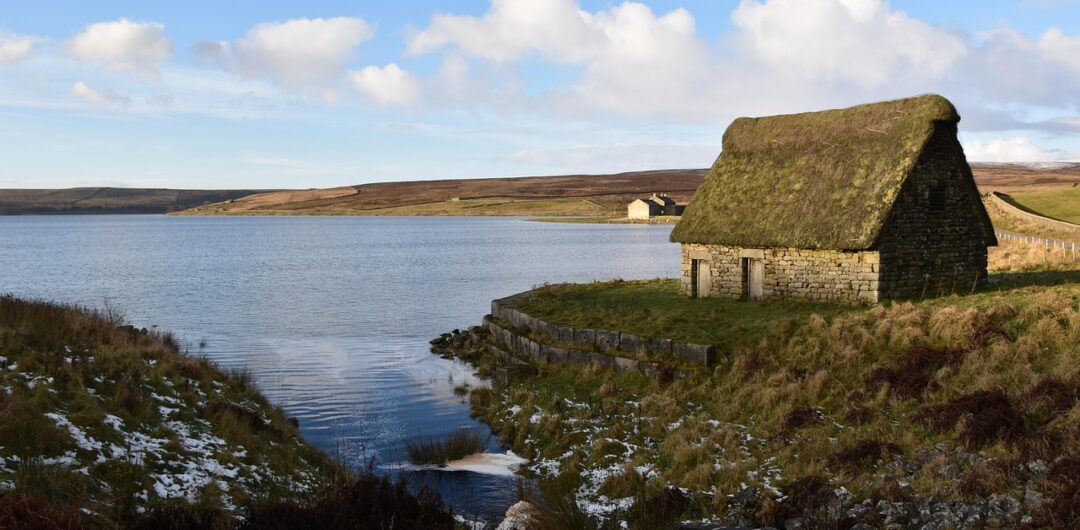 Why Hotels in Yorkshire Offer Unbeatable Value for Travelers - Grimwith Reservoir Cabin