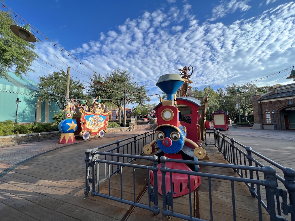 Your Easy Guide to Walt Disney World’s ‘Cool Kids’ Summer’ 2026 1 cool kids summer casey waterplay area in magic kingdom