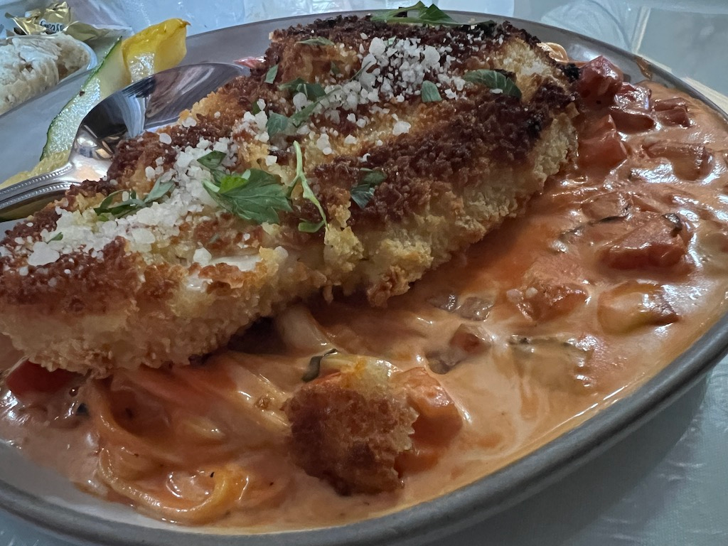 Things to Do in Marietta Ohio levee house bistro